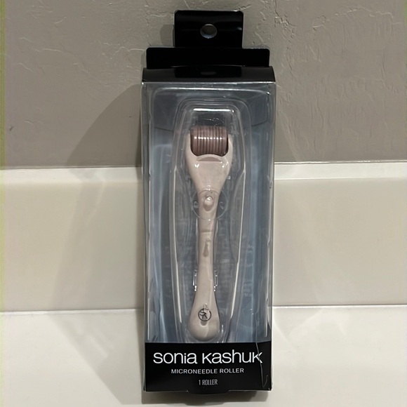 Sonia Kashuk microneedle roller, NIB FINAL PRICE! - Picture 2 of 8